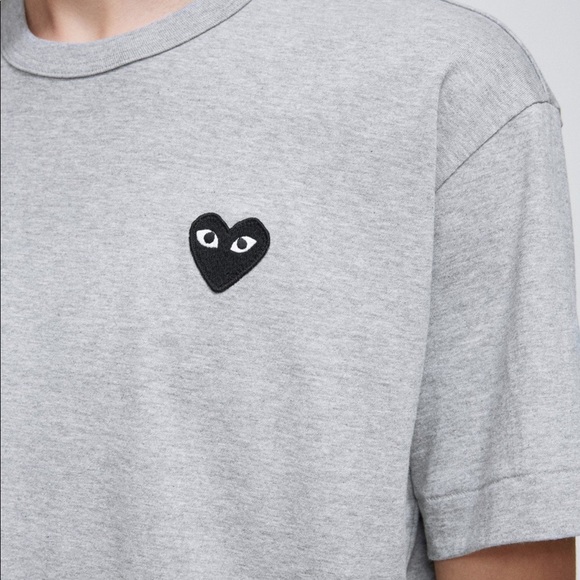 Comme des Garcons Other - Comme des garçons sz M NWT gray with black heart